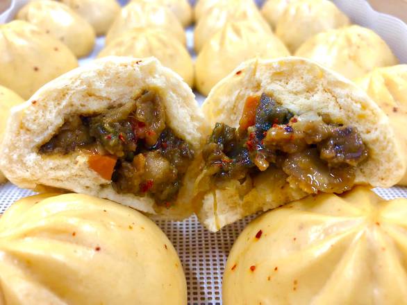 Deep Fried Eggplant & Chickpea Buns mild spicy (2pcs)