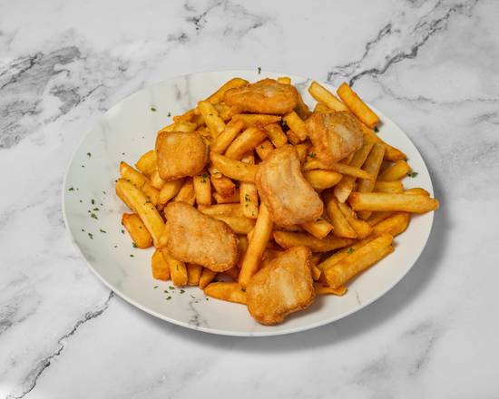 Chicken Nuggets and Chips