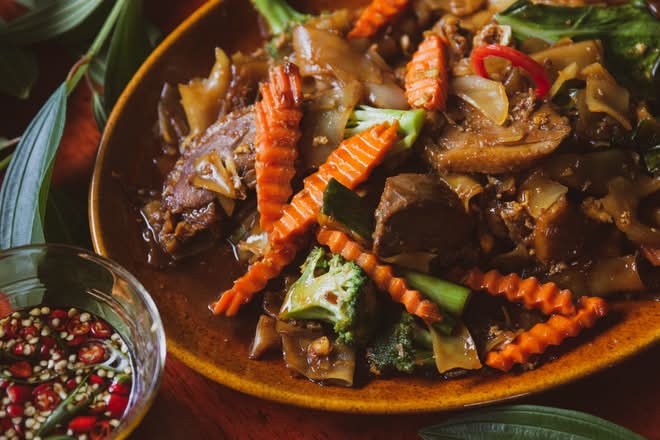 Roast Duck Noodle