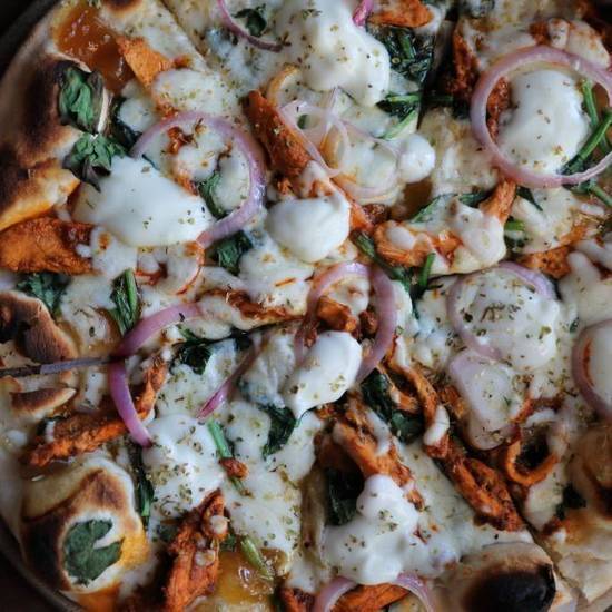 Tandoori Chicken Pizza
