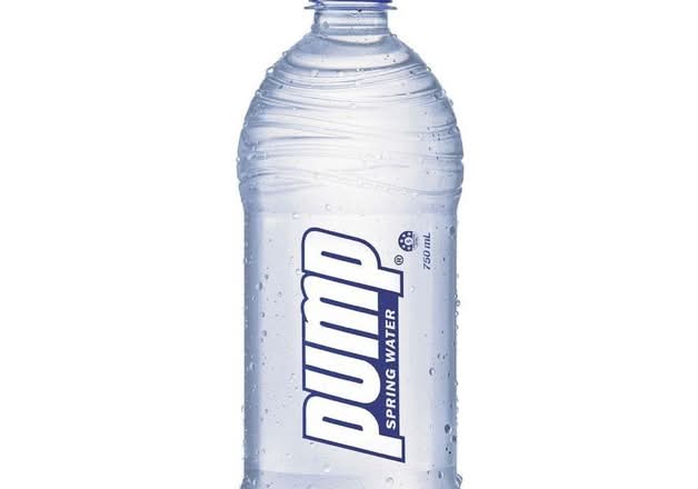 Pump 750mL Water Bottle.
