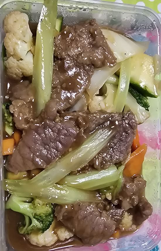 Braised Beef Stir Fried with Vegetable