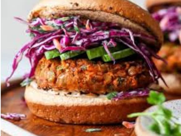 Spicy Veggie Burger (V)