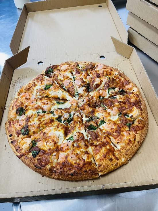 Garlic Prawn Pizza