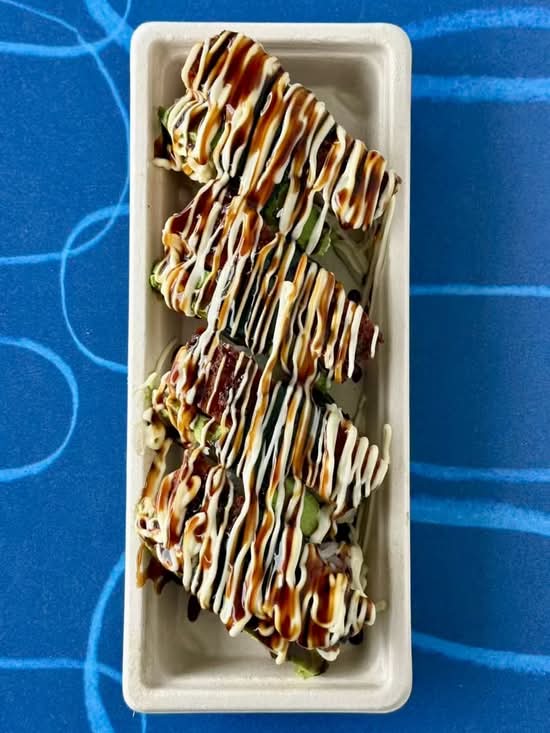 Chicken Avocado Nigiri Pack (4)