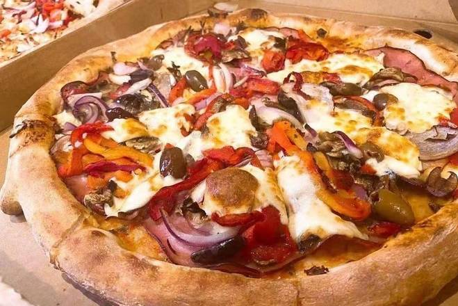 13" Large Supreme Pizza