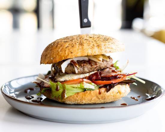 Gommy’s Beef Burger