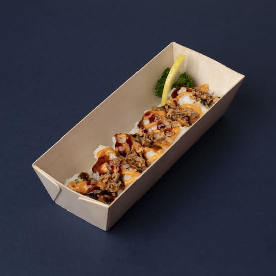 Crispy Shallots Salmon Roll