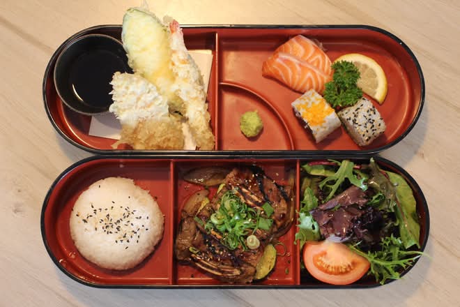 L.A Galbi Bento Box