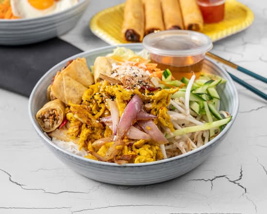 Lemongrass Chicken and Two Spring Rolls Vermicelli Noodle Salad Bowl