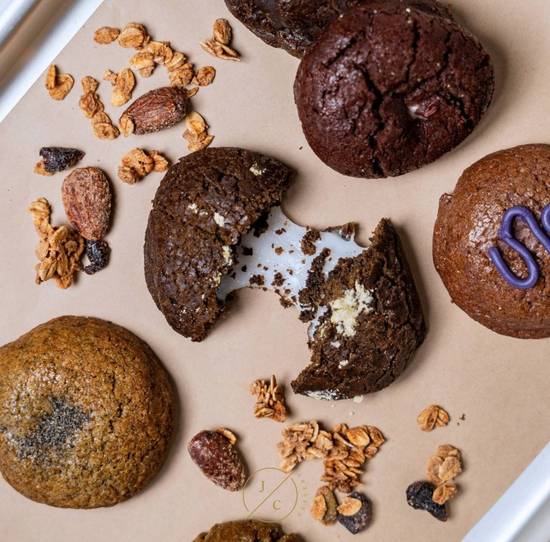Dark Chocolate Mochi Cookie