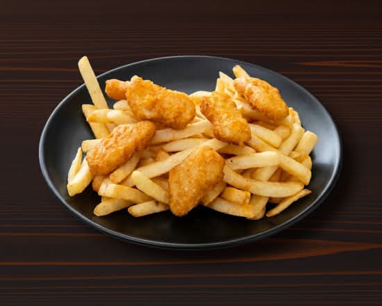 Chicken Nuggets and Chips