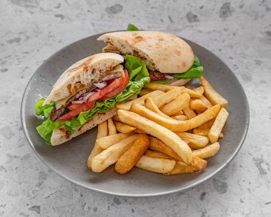 Steak Sandwich & Chips