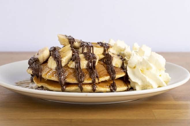 Nutella Banana Pancakes