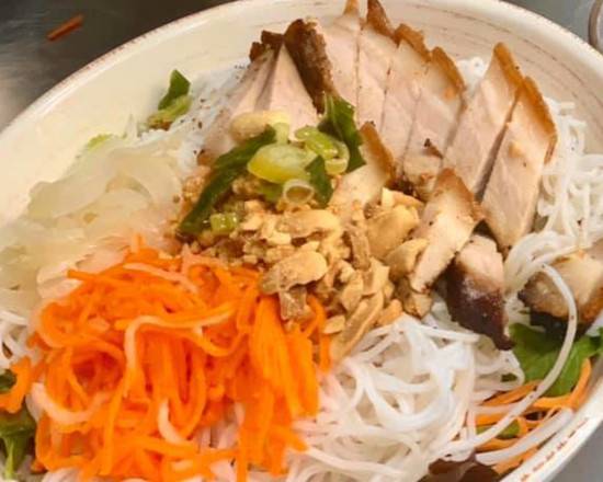 Crispy Roasted Pork Vermicelli Salad