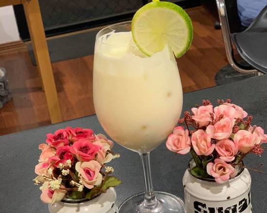 Iced Lemon Yogurt