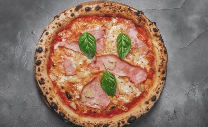 Hawaiian Pizza