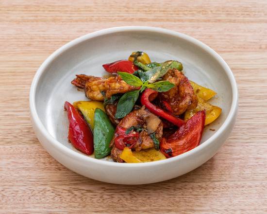 Wok Fried Prawns with Thai Sweet Basil and Chilli (A)