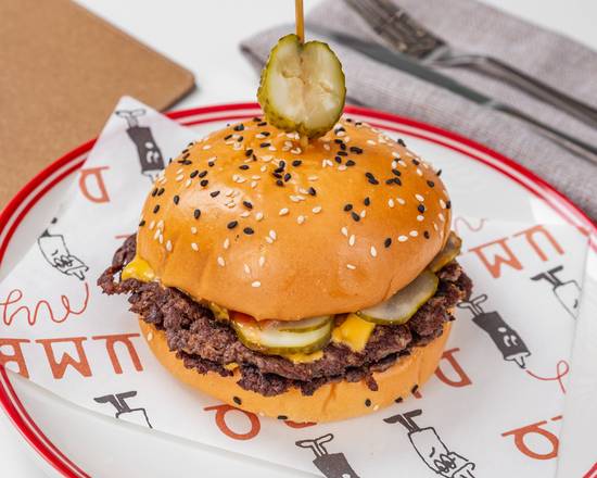 Brooklyn Cheeseburger