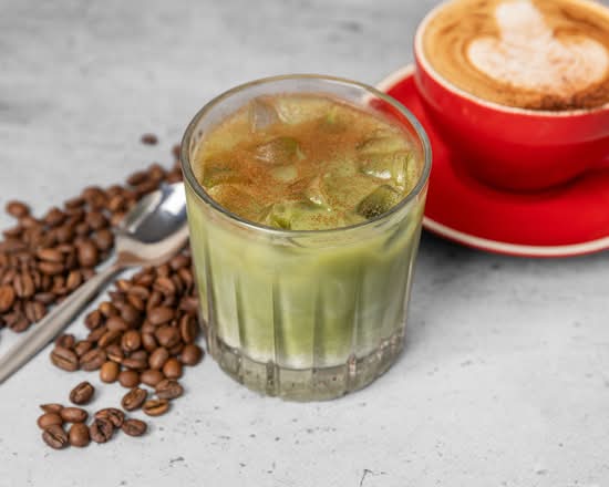 Iced Matcha Latte