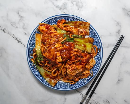 Tomato and Egg Fried Noodles