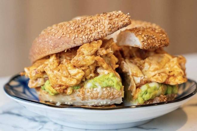 Chipotle scrambled Eggs Bagel