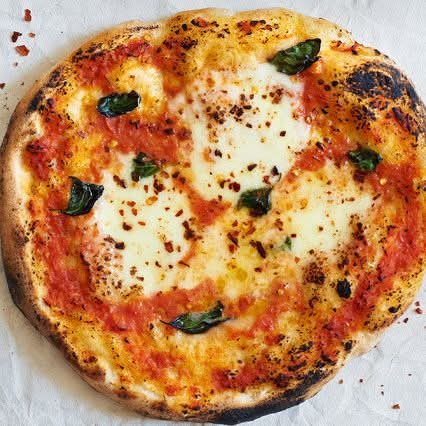Vegan Margherita Pizza