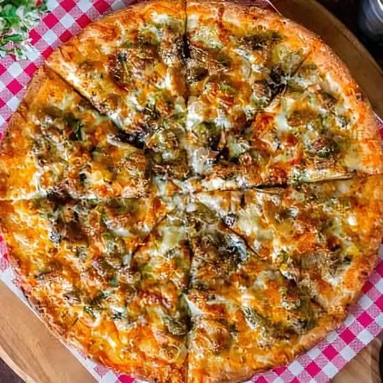 Pesto Chicken Pizza