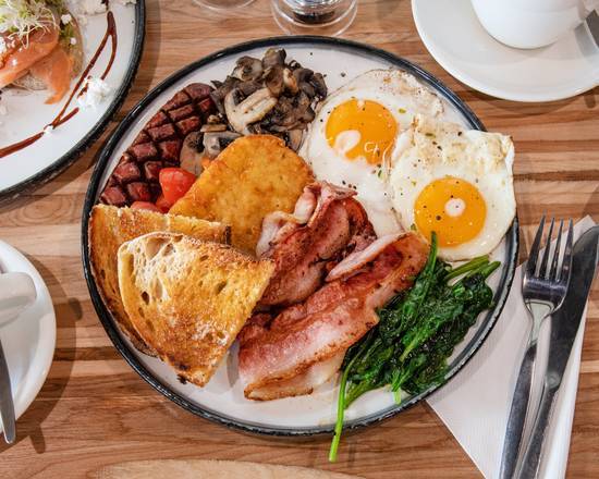 Big Breakfast