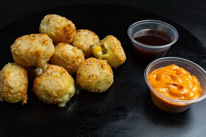 Jalapeño Cheese Bites