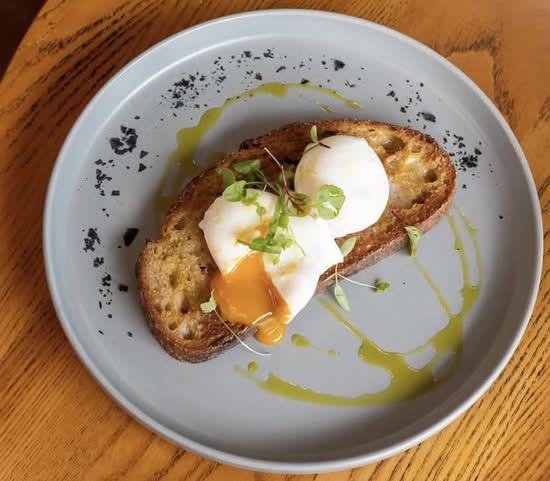 Eggs on toast
