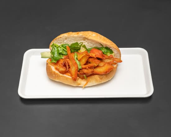 Fried Chicken Banh Mi