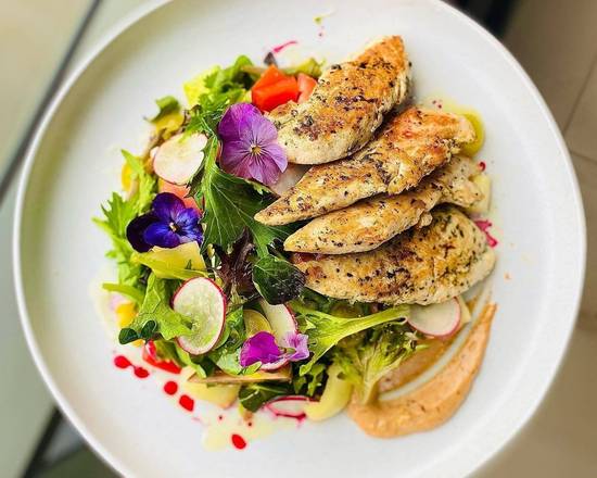 Grilled Chicken & Salad