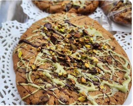 Viral Dubai chocolate cookie