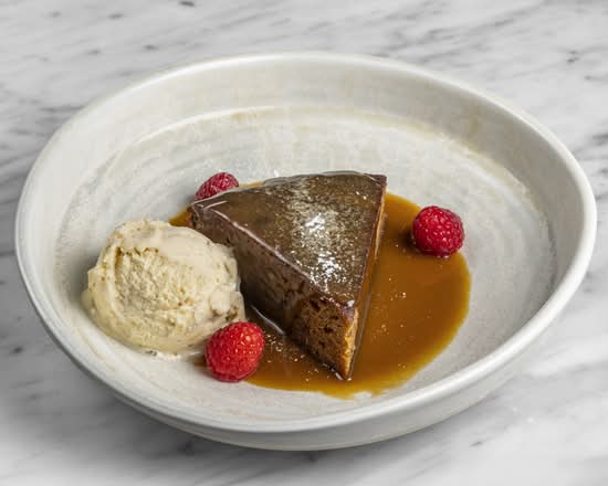 Sticky Date Pudding