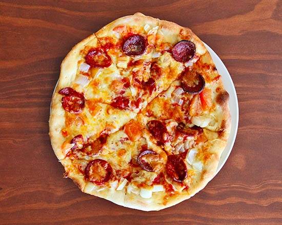 Salami Pizza
