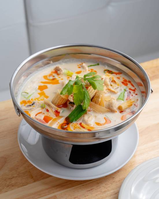 Tom Kha