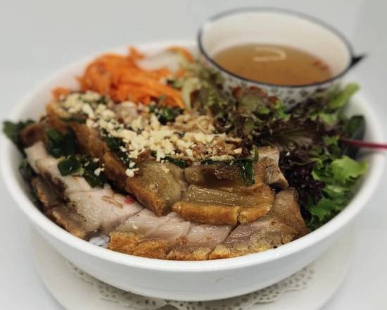 Roast Pork Rice Vermicelli Salad Bowl