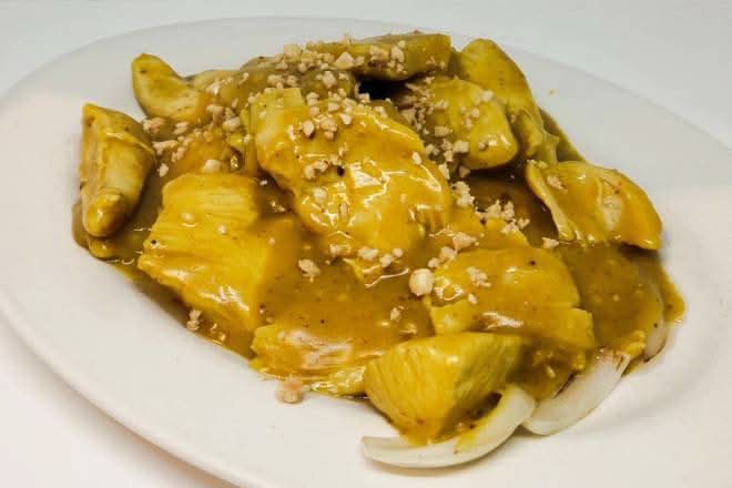 Chicken in Peanut Sauce