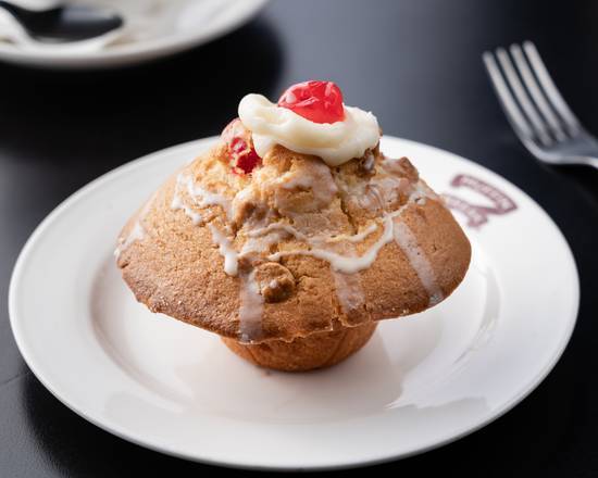 Raspberry White Chocolate Muffin