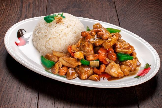 R27 Chicken & Cashew Nuts Stir Fry w Rice