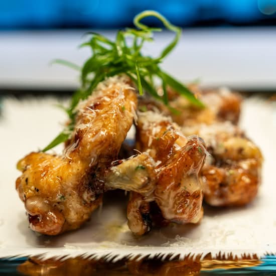 Parmesan Garlic Butter Chicken Wings