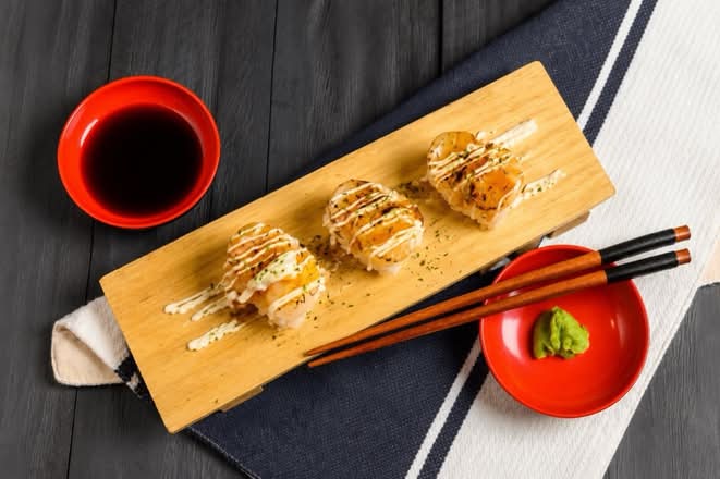 Grilled Scallop Nigiri