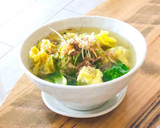 Large Bowl of Golden Wrap Soup