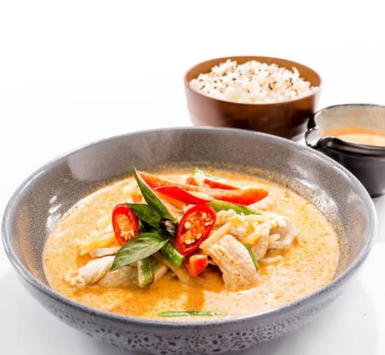 Red curry chicken
