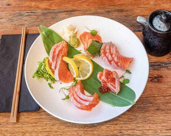 Salmon Sashimi (7pc)