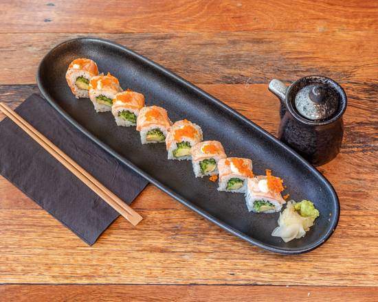 Aburi Salmon Roll