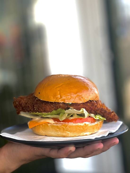 Mega Chicken schnitzel burger