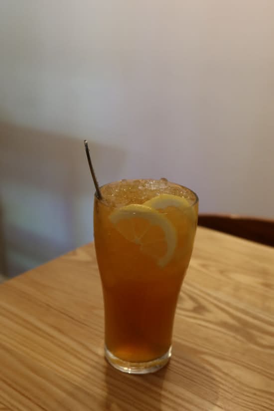 Homemade Iced Lemon Tea