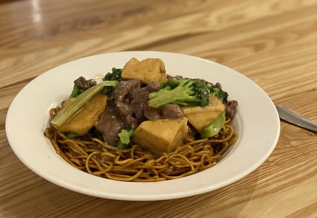 Combination Fried Egg Noodles